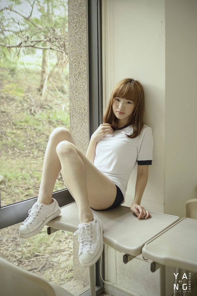 学园默示录之乳辱默示录本子